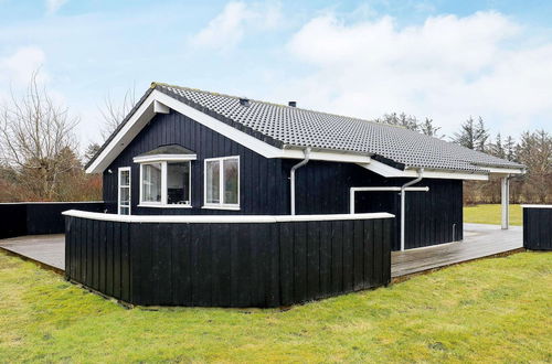 Photo 32 - 6 Person Holiday Home in Lokken-by Traum