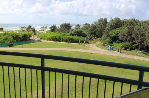 Photo 14 - Currumbin Sands Holiday Apartments