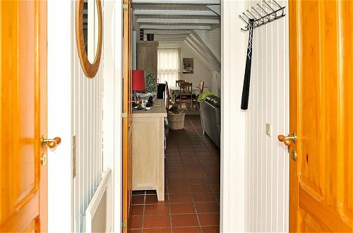 Photo 8 - 6 Person Holiday Home in Norre Nebel