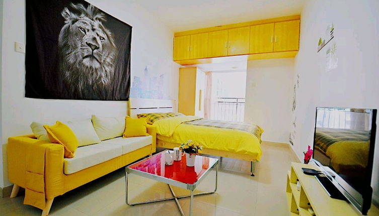 Photo 1 - Avatar Young Lion Large Queen Bed & High Rise View