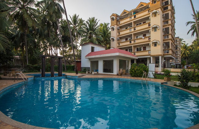 OYO 12953 Home Pool View 2BHK Arpora - Foto 1