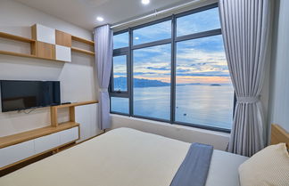 Photo 1 - Sunrise Hon Chong Ocean View Apartment