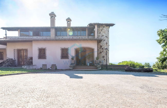 New Refined Villa Rayskaya In Monte Compatri - Foto 43