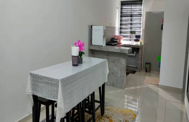 OYO Homes 90611 Homestay D'emas - Foto 19