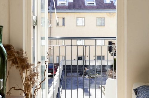 Foto 10 - Stylish Bright 42m2 Studio with Balcony