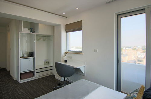 Photo 4 - Phaedrus Living Luxury Suite Nicosia 510