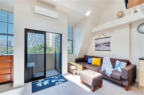 Photo 16 - Central 3 bed, loft apartment in the CBD w Parking