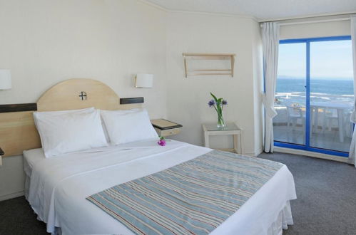 Photo 11 - MR Mar Suites