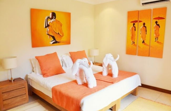 Oasis Villas by Fine and Country - Photo 5