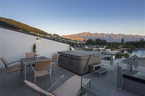 Foto 20 - Shotover Penthouse & Spa by Staysouth