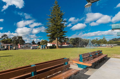 Foto 73 - Waikanae Beach TOP 10 Holiday Park