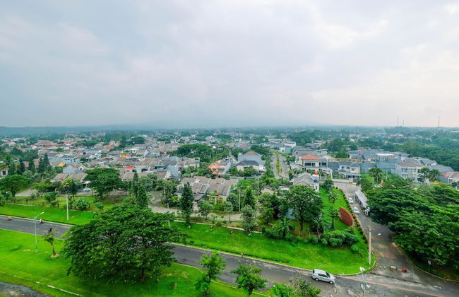 Homey Studio Apartment @ Bogorienze Resort - Foto 9