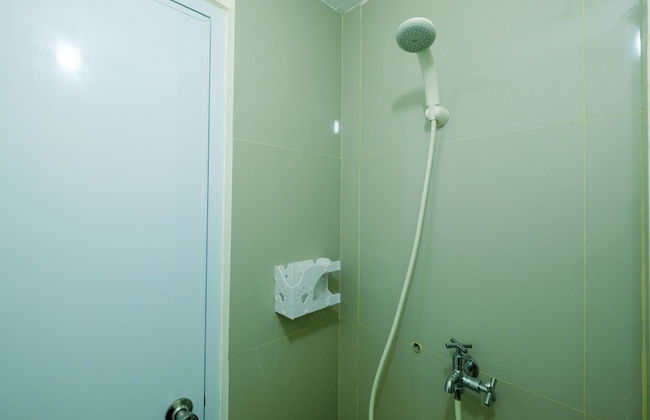 Homey Studio Apartment @ Bogorienze Resort - Foto 11