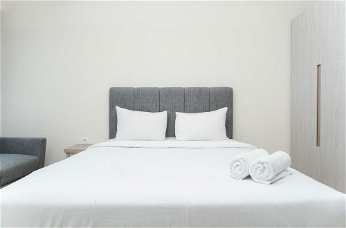 Photo 3 - Best Location Studio Room @ Menteng Park Apartment