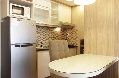 Photo 15 - Comfortable And Spacious Studio Apartment At Tamansari La Grande