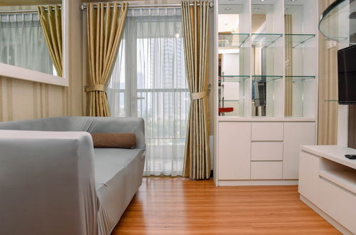 Photo 17 - Nice And Homey 1Br At The Wave Kuningan Apartment