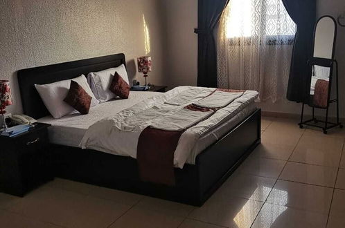 Photo 40 - Al Eairy Furnished Apt Al Madinah 3