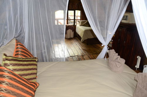 Photo 9 - Pezulu Tree House Lodge