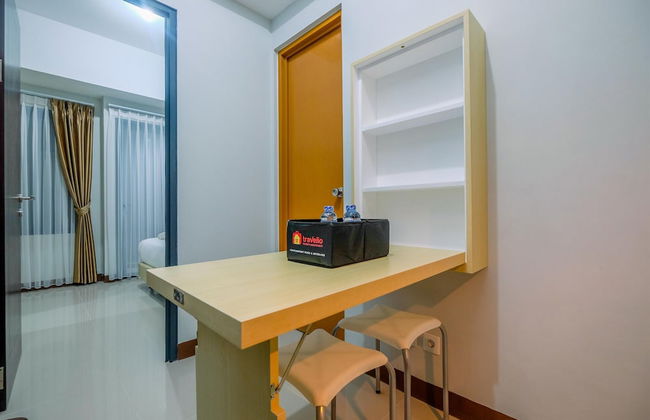 Nice And Elegant 1Br At Royal Heights Apartment - Foto 9