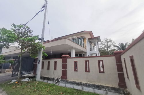 Foto 9 - OYO Homes 90524 Dj Pegaso Serom Homestay