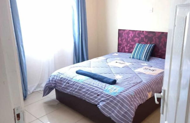 Lilly's Furnished Apartments - Photo 14