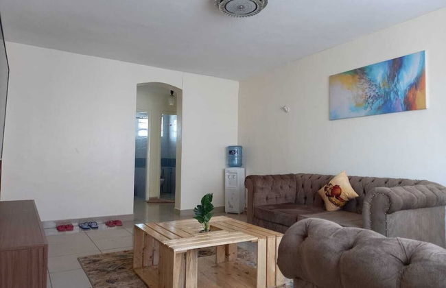 Lilly's Furnished Apartments - Photo 4