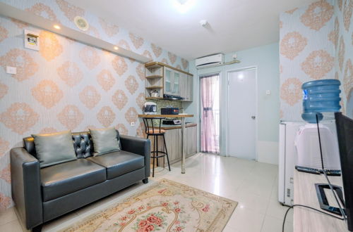 Photo 9 - Comfort And Strategic 2Br At Bassura City Apartment