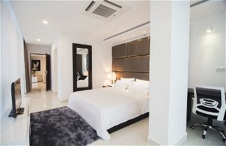 Foto 3 - Platinum One Suites - 3 Bedroom
