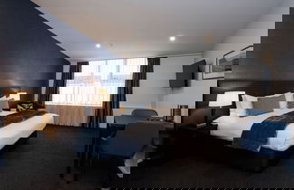 Photo 3 - Gilmer Apartment Hotel