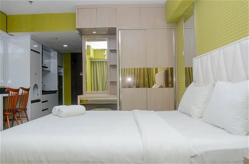 Photo 6 - Fully Furnished with Comfortable Design Studio Apartment H Residence