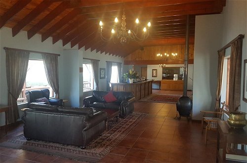 Photo 17 - Assegaaibosch Country Lodge