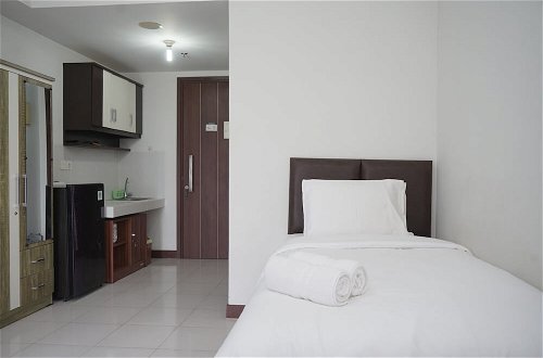 Photo 1 - Nice And Comfort Studio At Scientia Residence Apartment