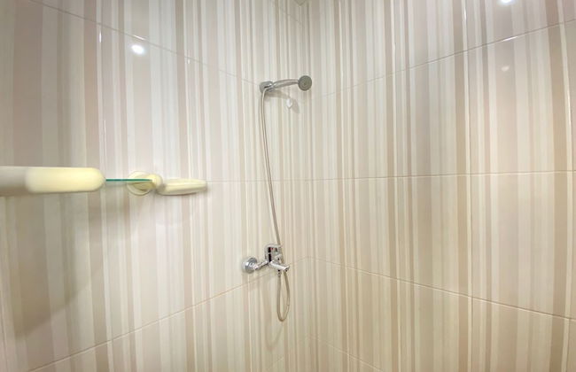 Simply 3BR Apartment at Gateway Ahmad Yani Cicadas - Foto 24