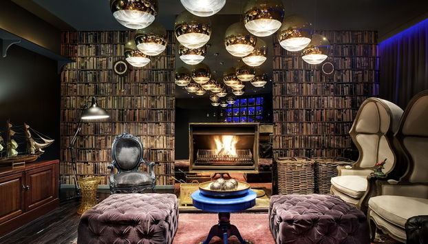 Lounge no hall