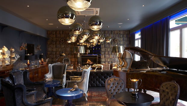 Lounge no hall