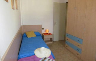 Foto 3 - Peaceful Flat in Bibione With Beach Place