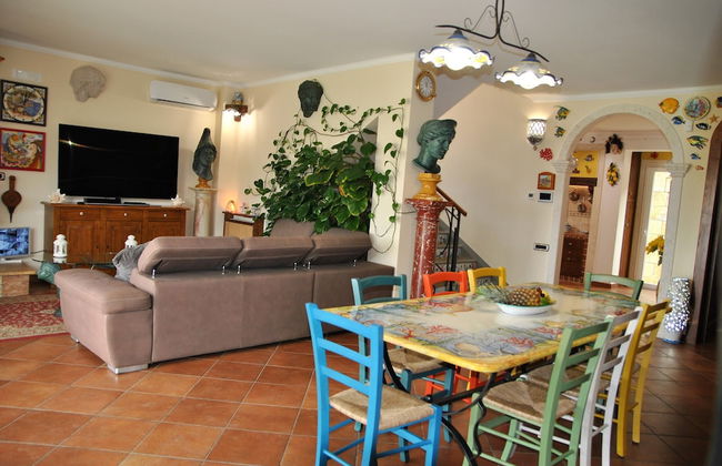 Villa Venus on the Beach - Photo 11