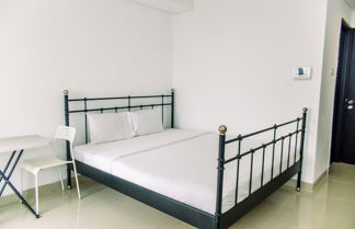 Foto 1 - Nice And Cozy Studio At Paramount Skyline Serpong Apartment