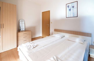 Photo 3 - Charming 1 Bedroom Apartment for 2 Guests