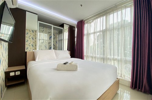 Foto 8 - Spacious 1BR Apartment with Extra Room at Parahyangan Residence Bandung