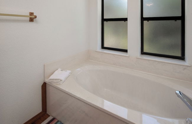 Jack Little - Photo 10