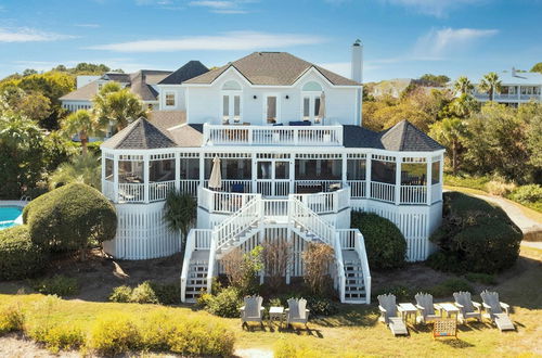 Photo 8 - Haven by Avantstay Luxury Beachfront Home w/ Pool & Gorgeous Patios