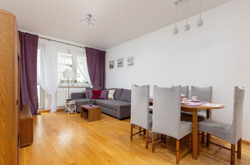 Photo 10 - Apartment Skoroszewska Warsaw by Renters