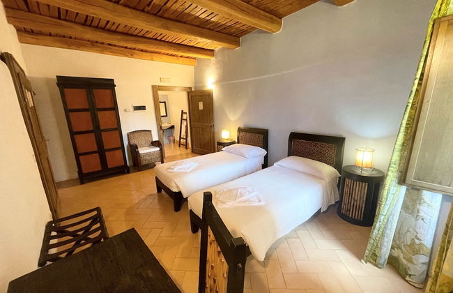 Spoleto Tranquilita Sleeps 20 With Wifi Pool Yoga Studio Gardens and Views - Foto 4