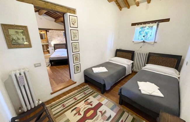 Spoleto Tranquilita Sleeps 20 With Wifi Pool Yoga Studio Gardens and Views - Foto 28