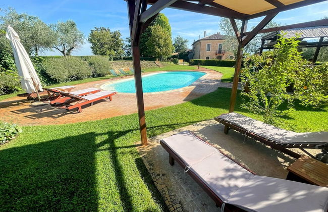 Spoleto Tranquilita Sleeps 20 With Wifi Pool Yoga Studio Gardens and Views - Foto 58