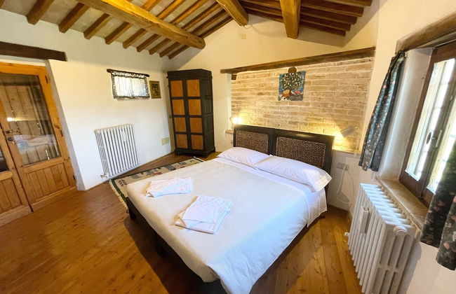 Spoleto Tranquilita Sleeps 20 With Wifi Pool Yoga Studio Gardens and Views - Foto 25