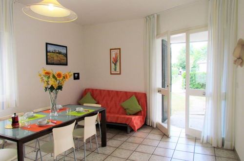 Foto 1 - Comfortable Villa Close to the Beach