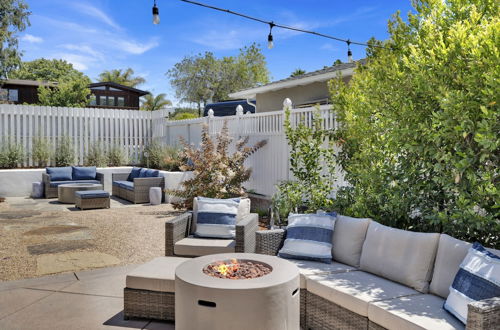 Photo 1 - Mesa Cottage - Patio With BBQ and Firepit