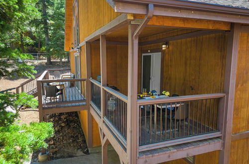 Photo 22 - Teddy by Avantstay Majestic Cabin in Big Bear w/ Balcony